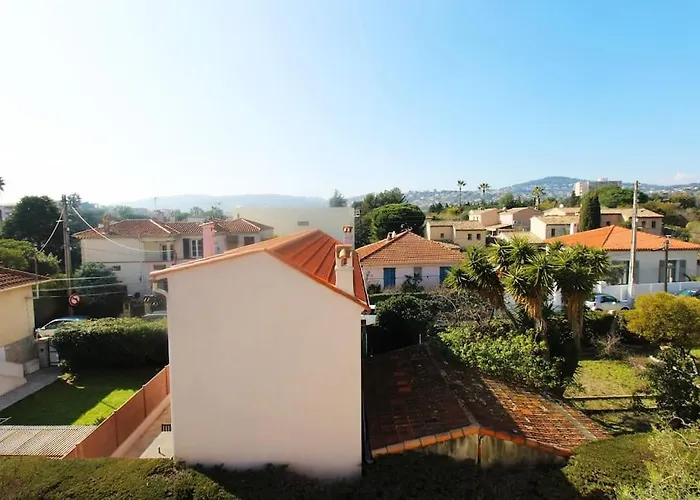 Bristol Plaisance Daire Antibes